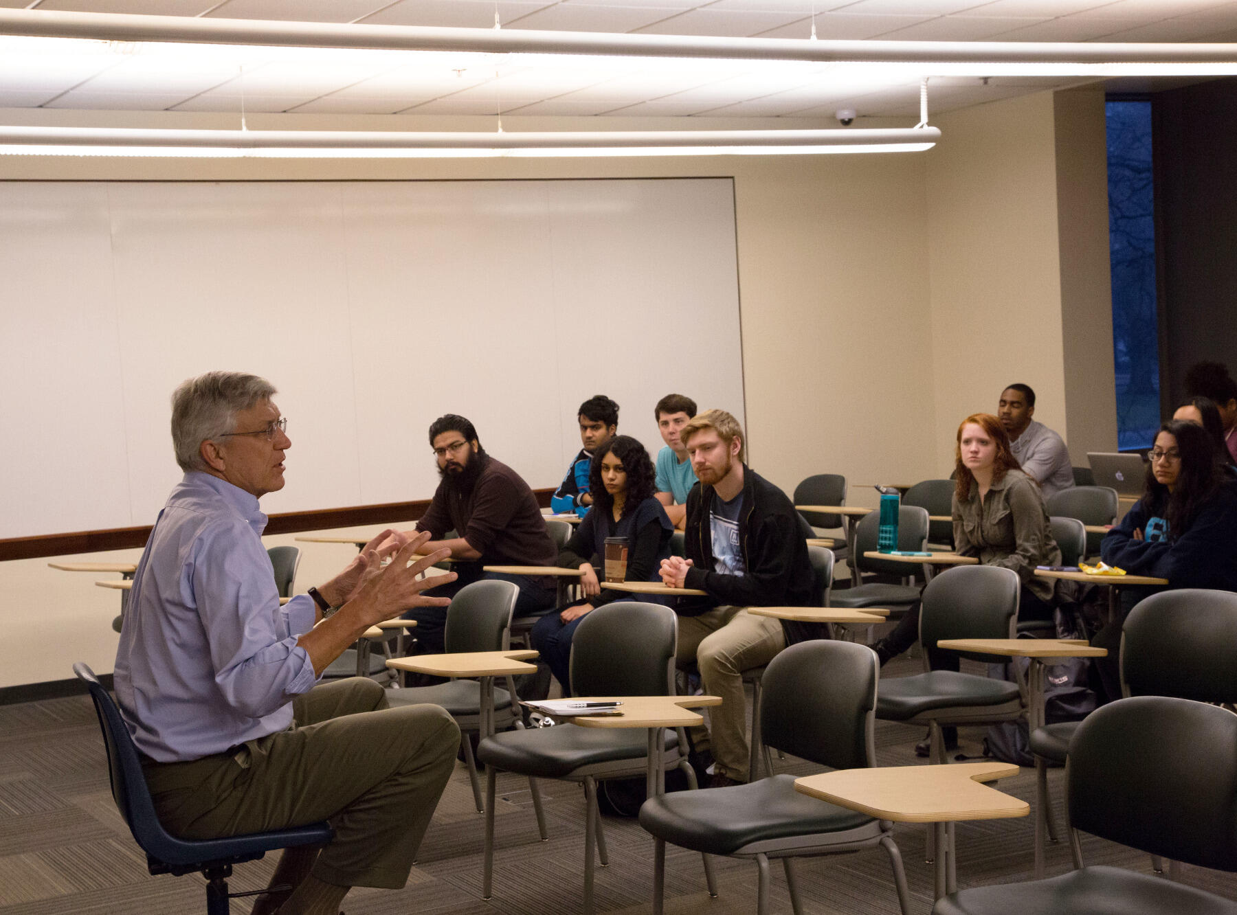 Jeffrey M. Gallagher, CEO, the Virginia Biotechnology Association, is one of several local professionals to visit the class. Photo courtesy VCU School of Engineering.