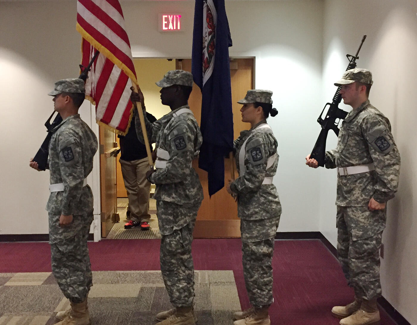 VCU’s graduating student veterans were honored at a special graduation ceremony, which began with a posting of colors by the VCU ROTC. 