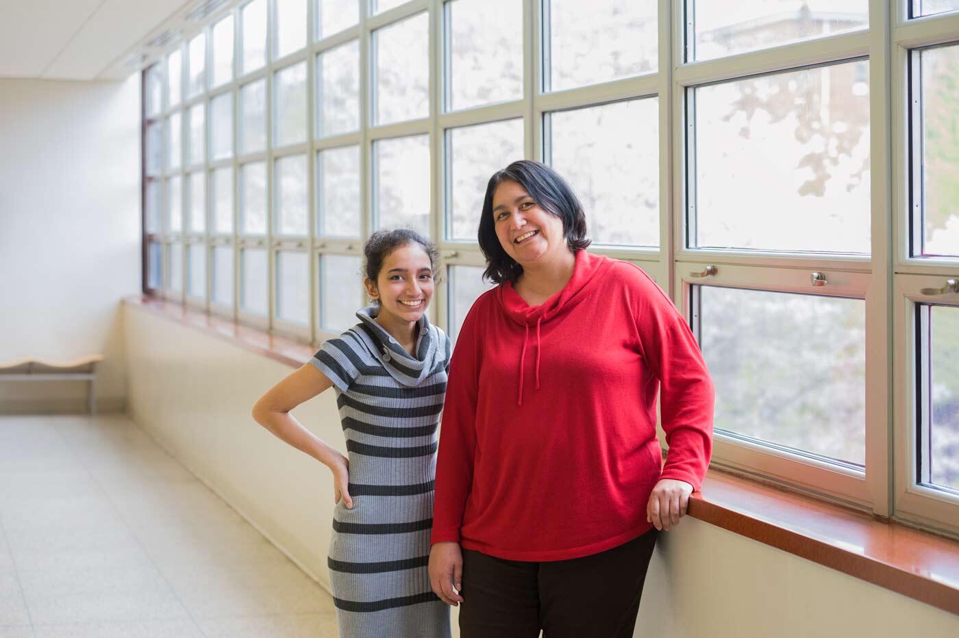 (left) Neha Jadhav and (right) Rosalie Corona, Ph.D. Photo by Tom Kojcsich, VCU University Marketing.