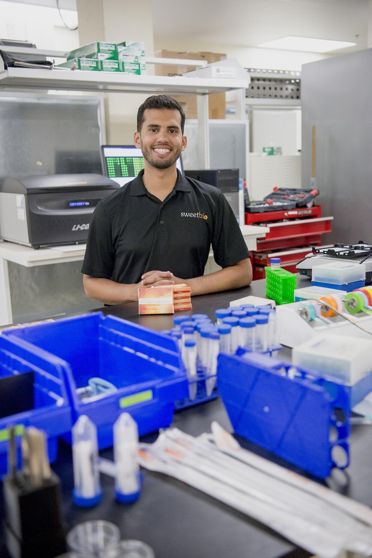 Man standing in laboratory.
