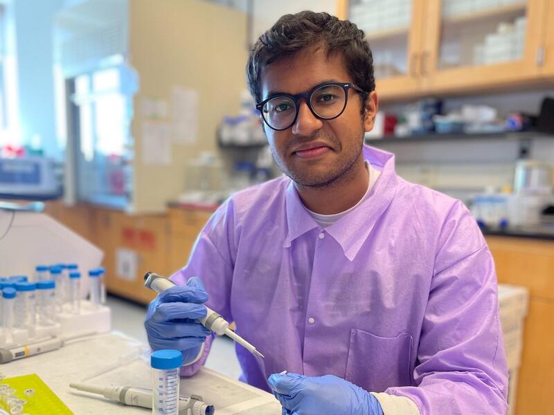 Biology student Anubhav Thapaliya in Erich Damm's wet lab.
