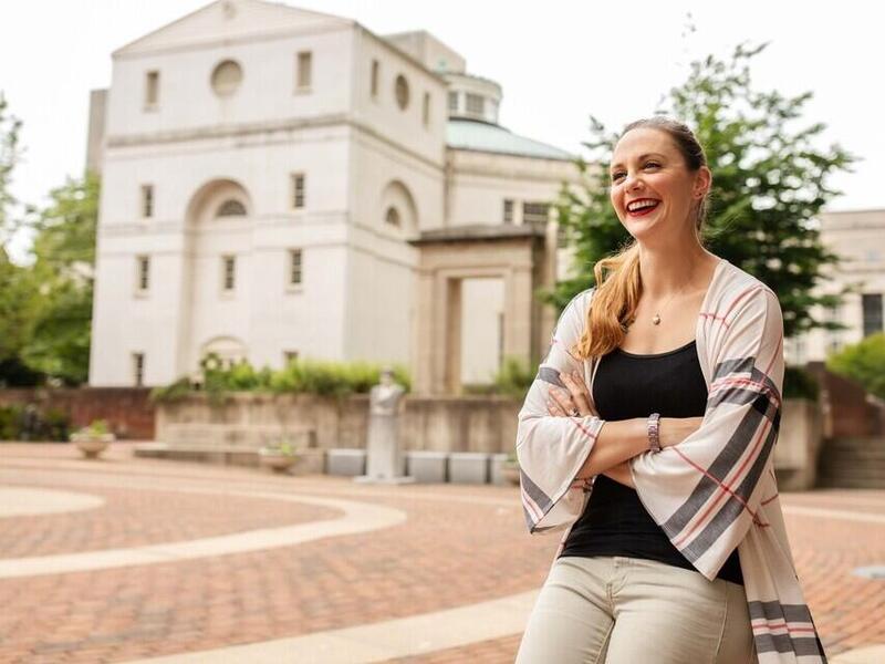 Kelly Platfoot on VCU's MCV Campus.