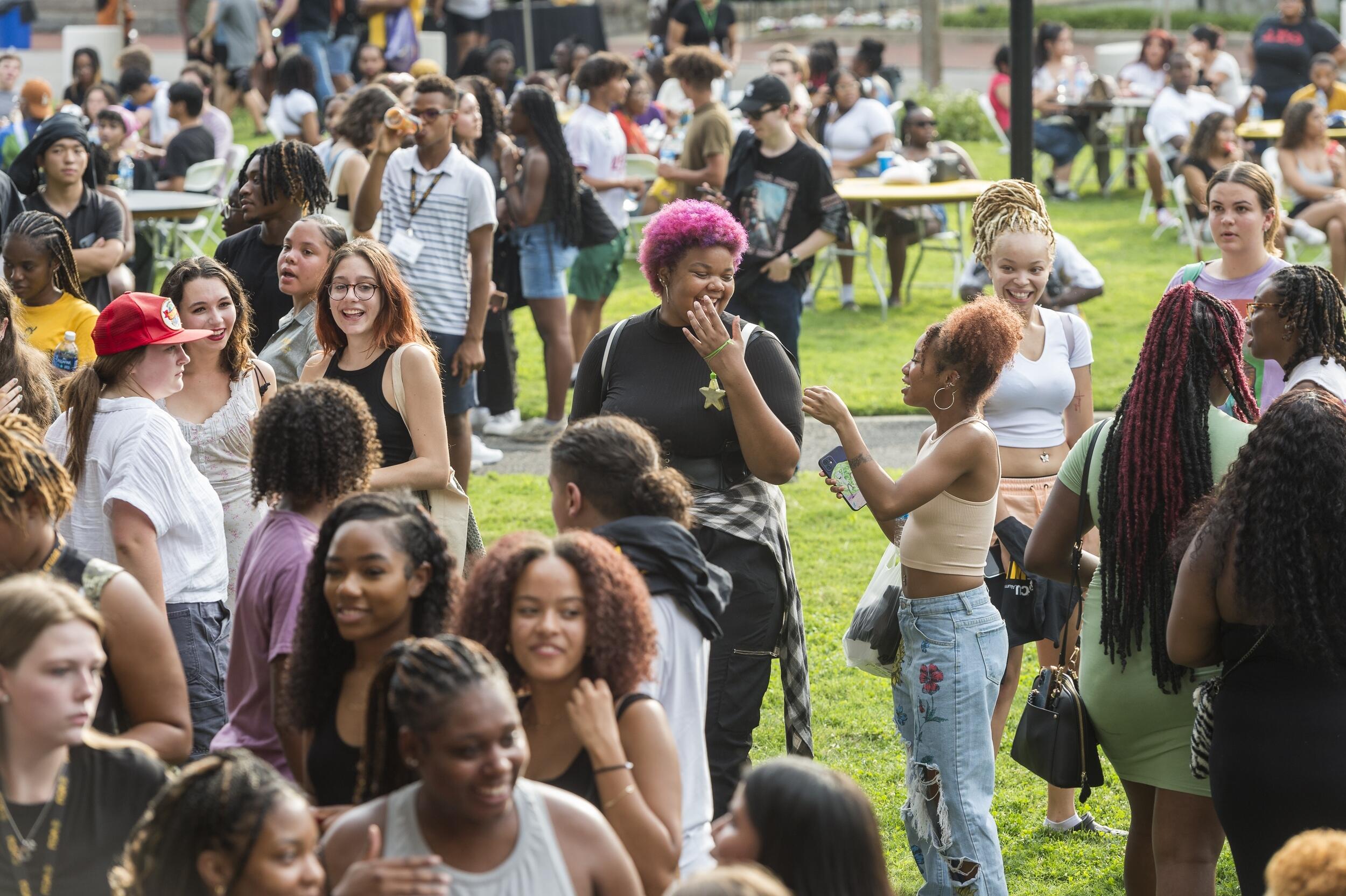 Park crowded with VCU students.