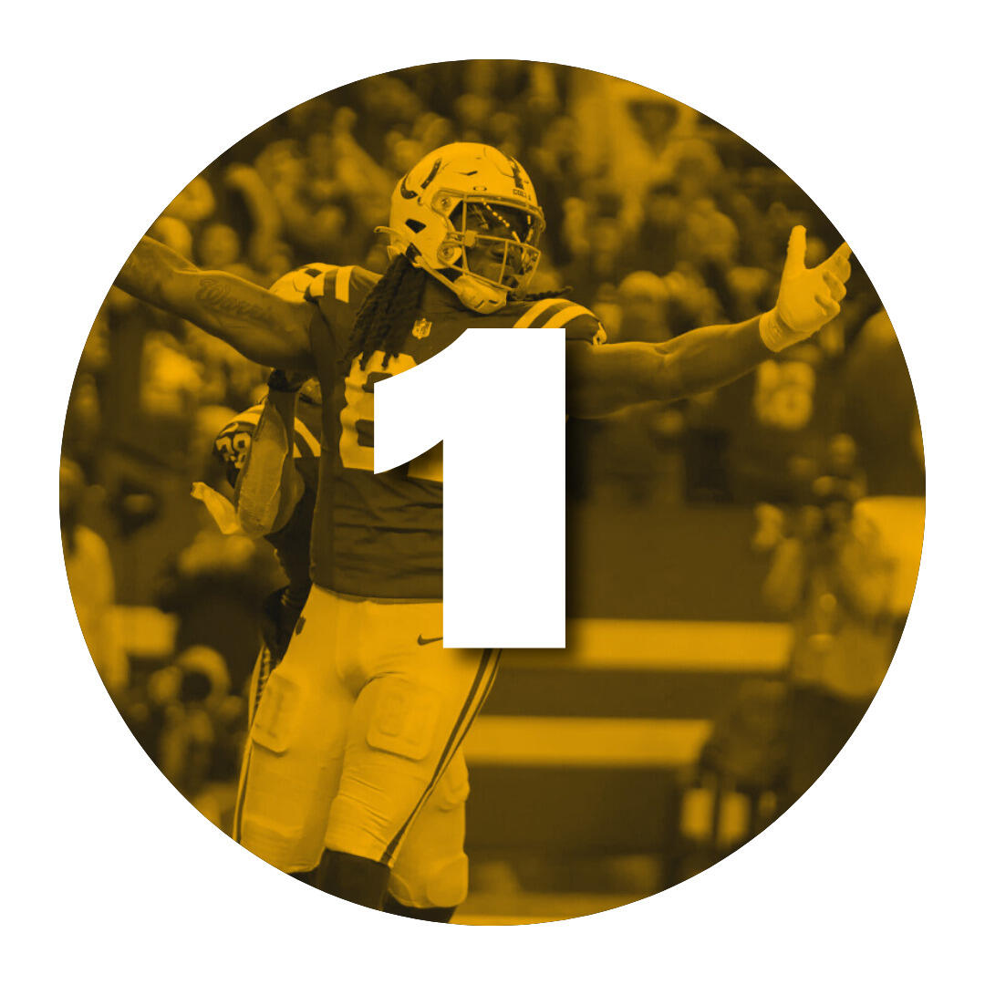 The number one overlaying a photo of football player Mo Alie-Cox.