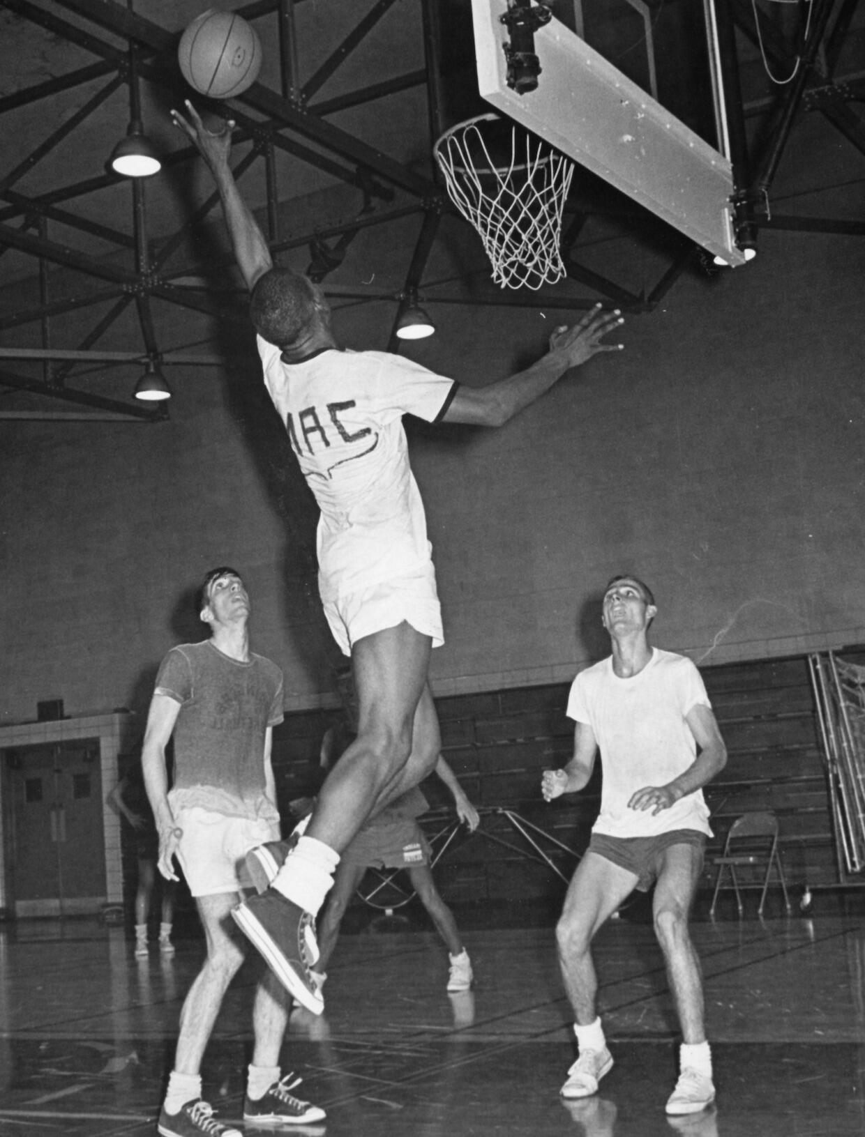 Charles McLeod playing basketball at RPI