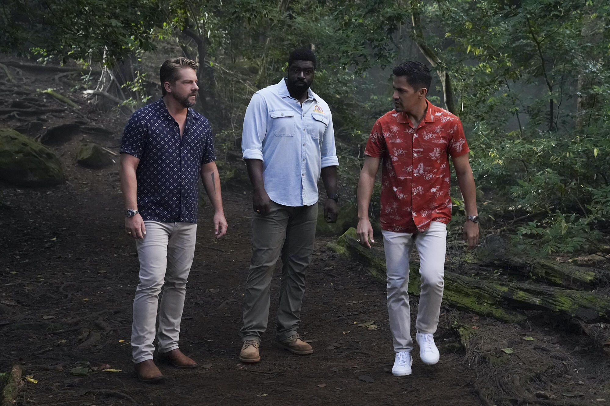 Zachary Knighton, left, Stephen Hill (as TC) and Jay Hernandez (as Thomas Magnum)