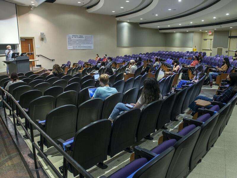 students wearing masks attending an in-person class at V C U in September 2020
