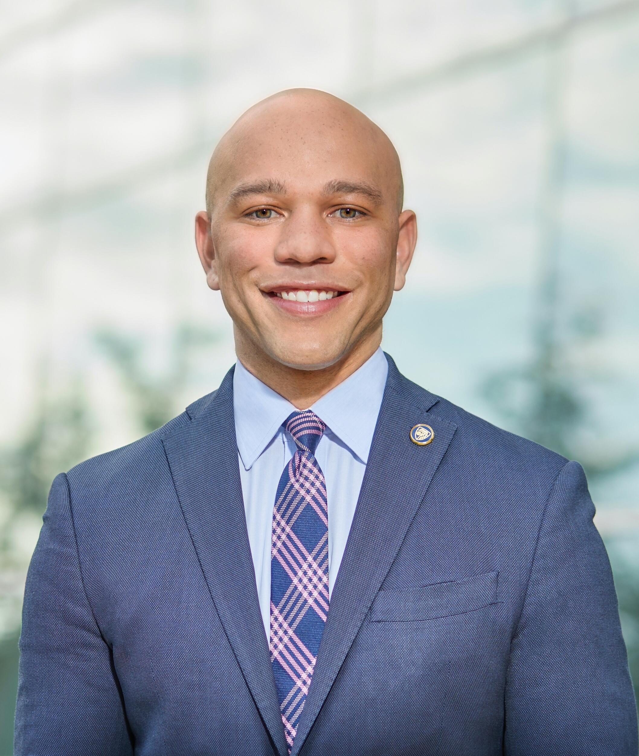 A portrait of Stephan Davis