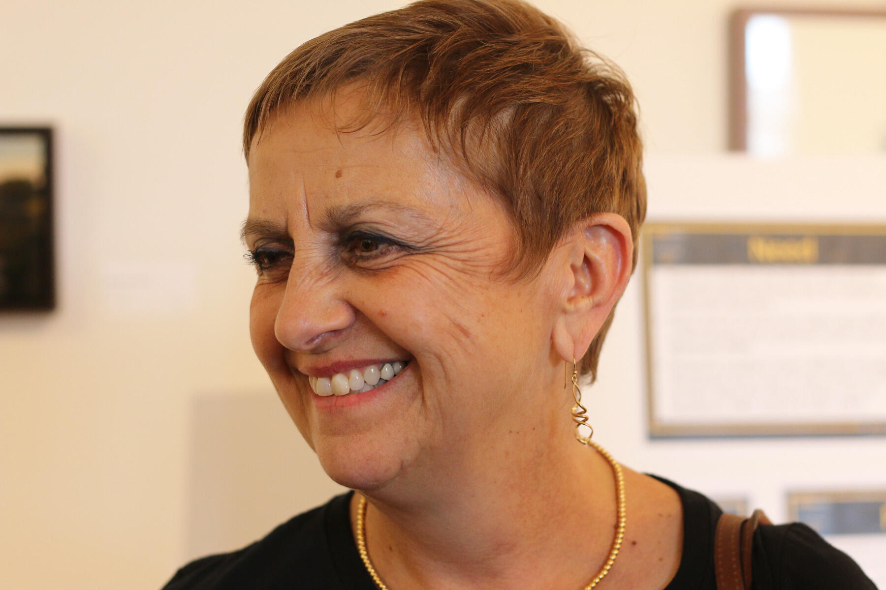 Cathy Saunders graduated from VCU with an undergraduate degree in social work in 1976 and returned to receive a master’s degree in gerontology in 1982. She is now a senior real estate specialist with Long & Foster in Richmond.