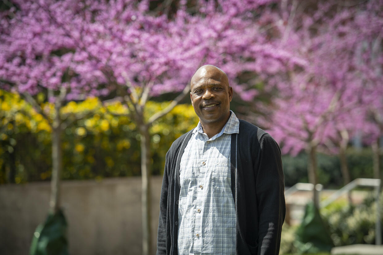 VCU instructor Dingani Mthethwa