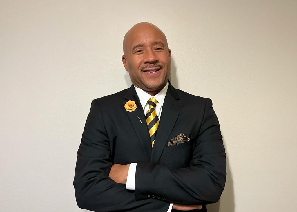 A portrait of Aaron J. Hart