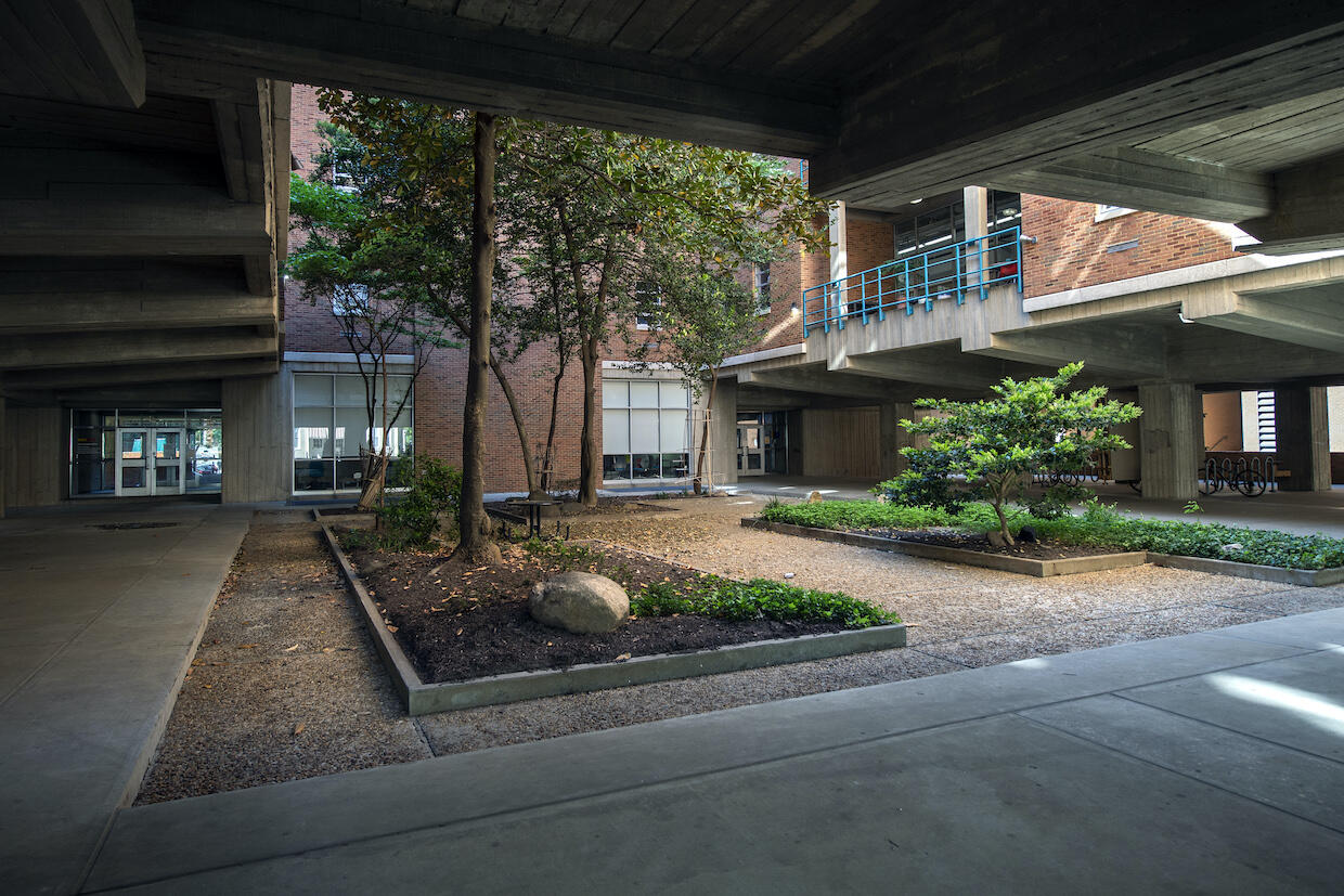 Inside the Pollak Building courtyard at VCU.